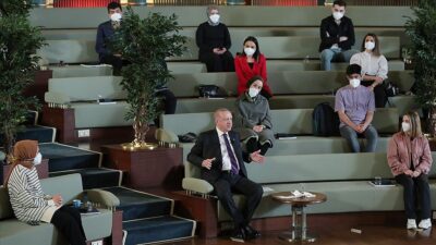 Cumhurbaşkanı Erdoğan: Hedefimiz vaka sayısını 5 bine indirmek