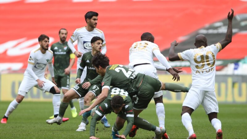 Önümüzdeki sezon Bursaspor'un üst üste 3. kez mücadele edeceği 1.Lig'de
