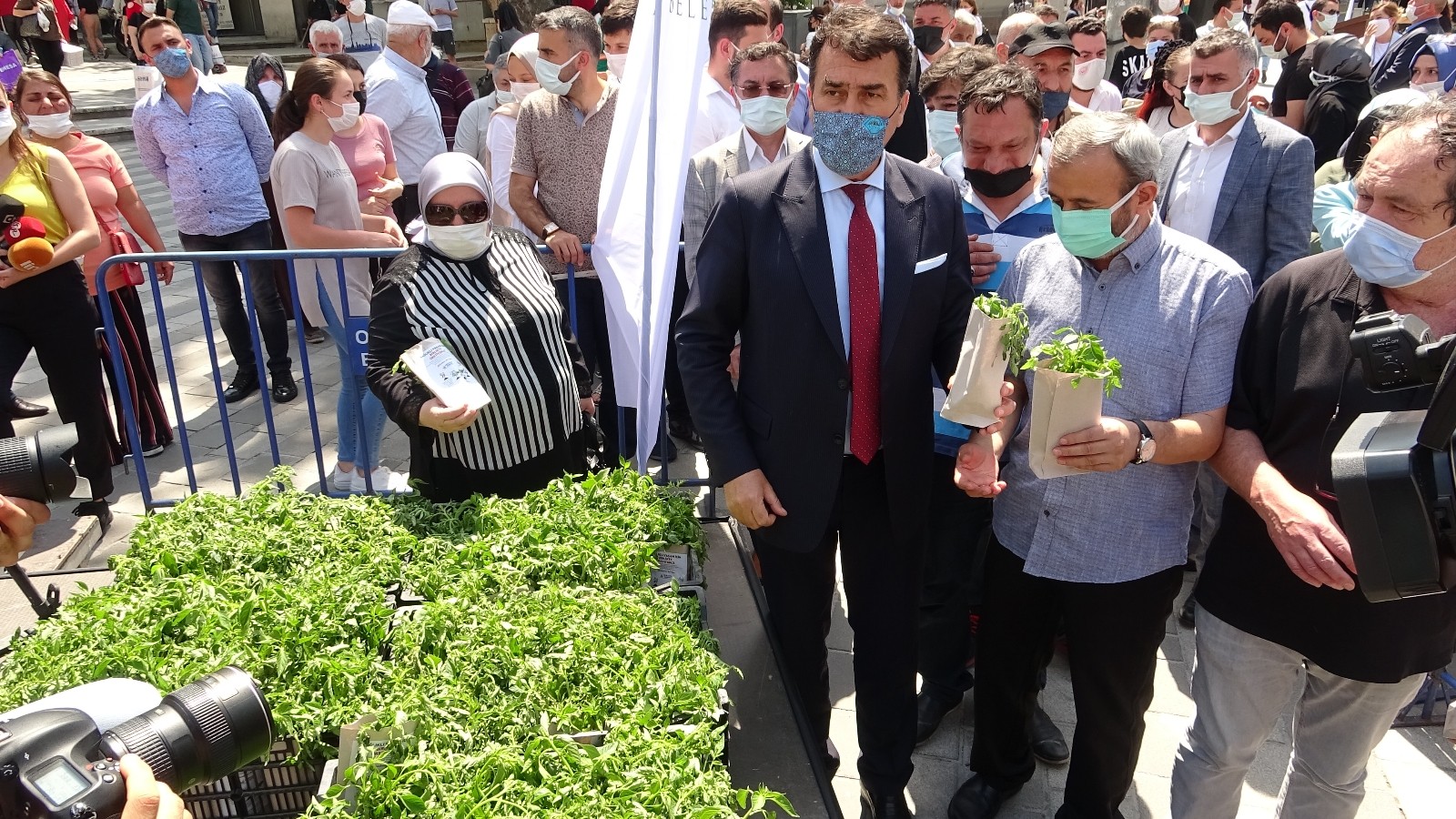 Bursalılar dikkat! Ücretsiz dağıtım devam ediyor…