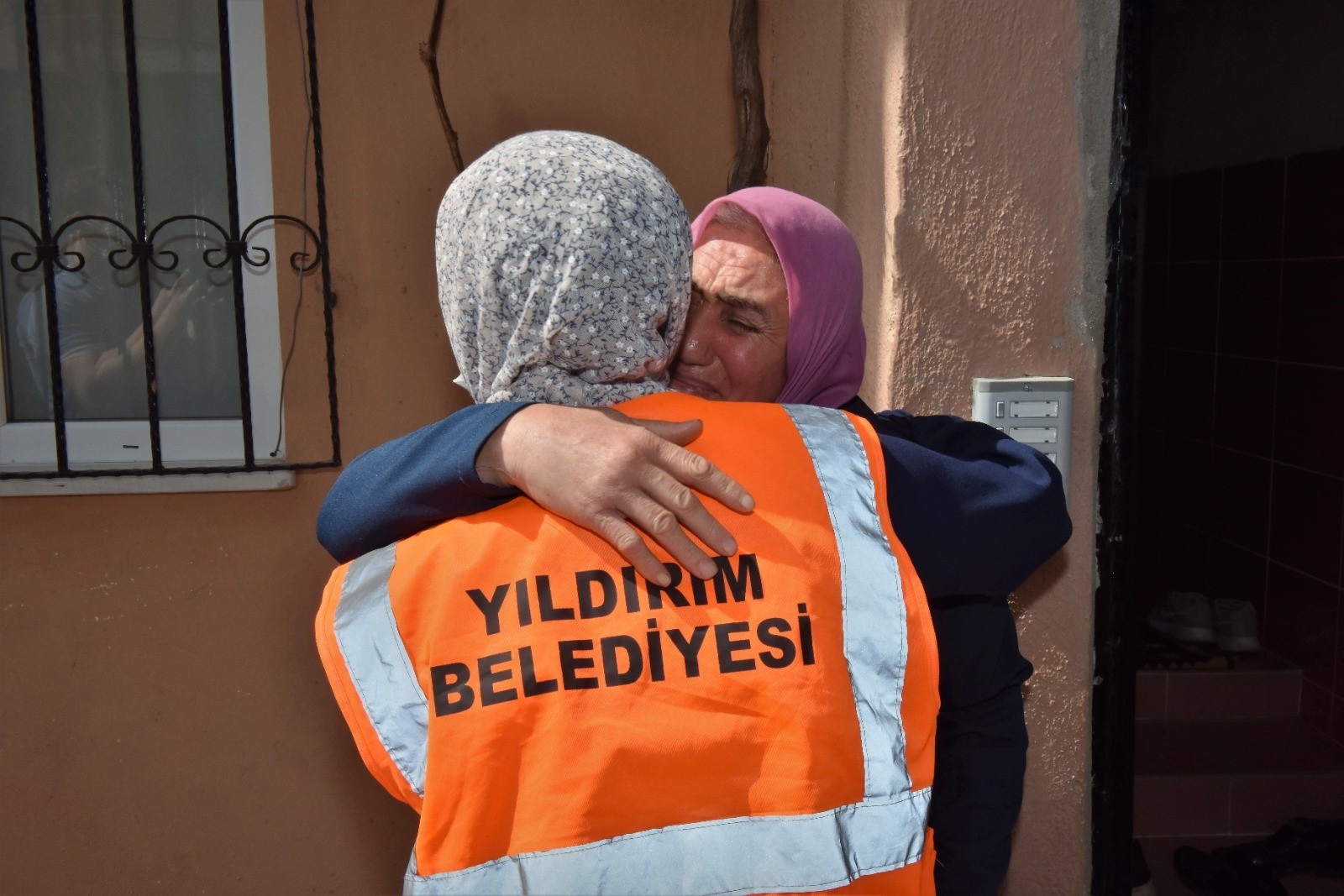 Yıldırım Belediyesi şehit annelerini unutmadı
