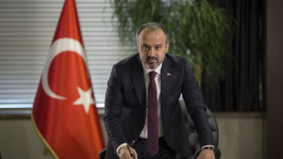 Başkan Aktaş’tan gözü yaşlı kadına yardım eli…