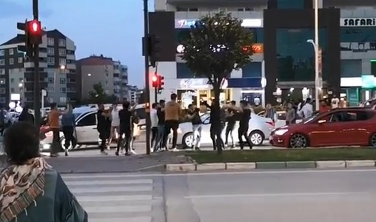 Görüntüler Bursa’dan… Ortalığı birbirine kattılar