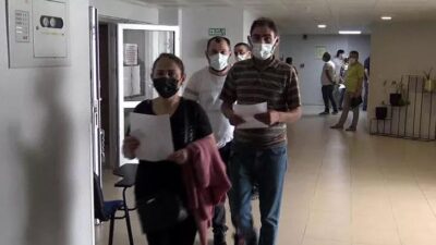 30 yaşındakilere de koronavirüs aşısı başladı