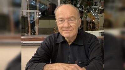 Usta sanatçıdan acı haber! Hayatını kaybetti