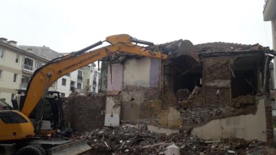 Osmangazi’de metruk bina kalmayacak