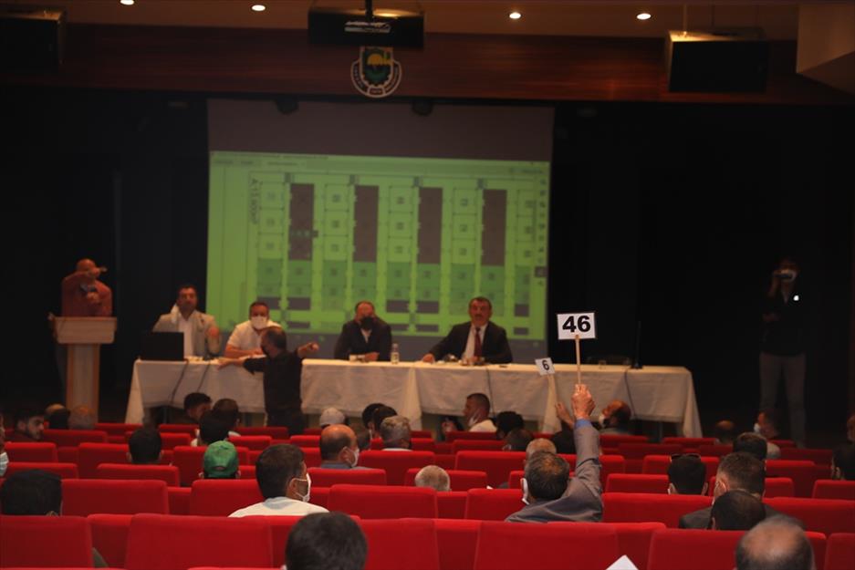 Yeni hayvan pazarının kotra kiralamaları yapıldı