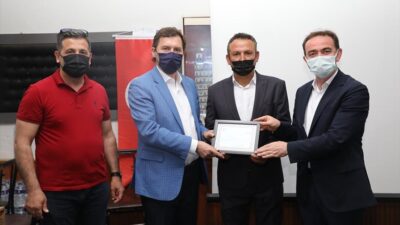 İnegöl’de yeni kasaplar sertifikalarını aldı