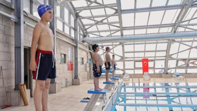 İnegöl’de yüzme kursu kayıtları başlıyor