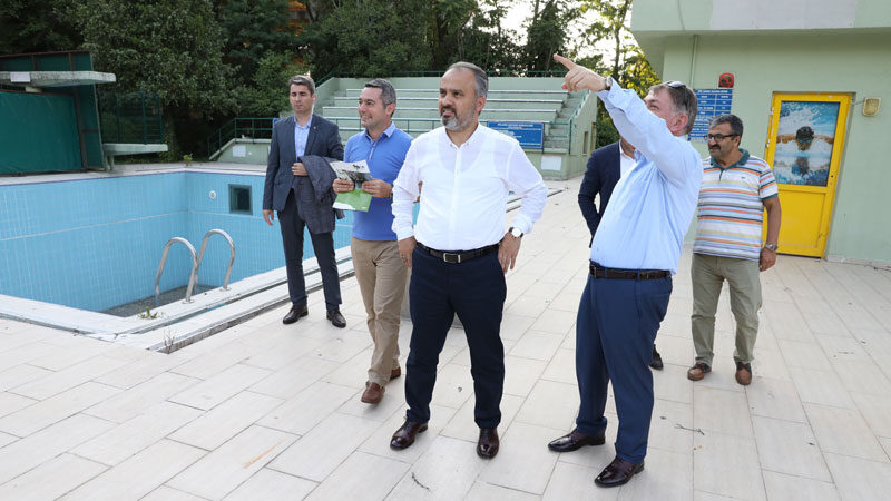 Bursa’nın en önemli değerlerinden olan, yıllarca yüzme sporuna önemli sporcular