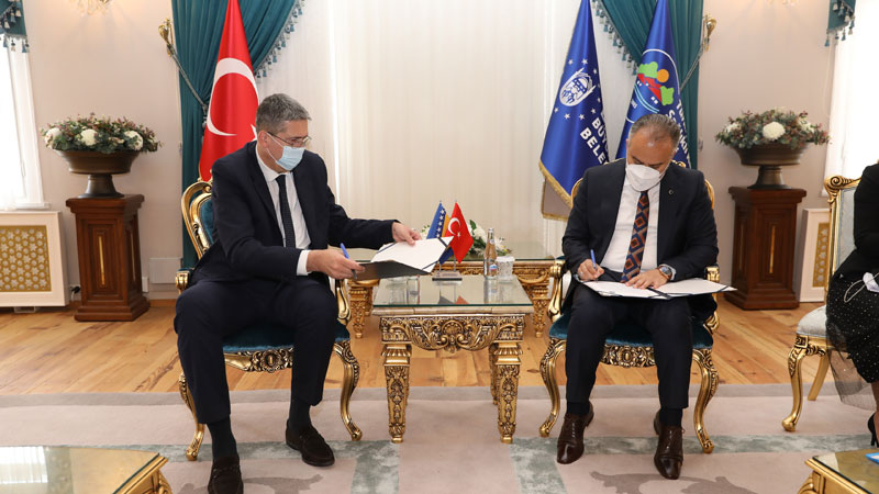 Bursa ile Bosna arasındaki muhabbet pekişiyor