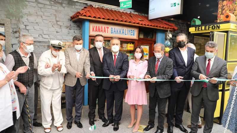 Bizim Mahallede maziye nostaljik yolculuk Osmanlı’dan günümüze mahalle kültürünün yaşatılarak gelecek kuşaklara aktarılması amacıyla Bursa