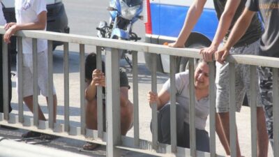 Acı bekleyiş! Yakınlarının feryatları yürek burktu