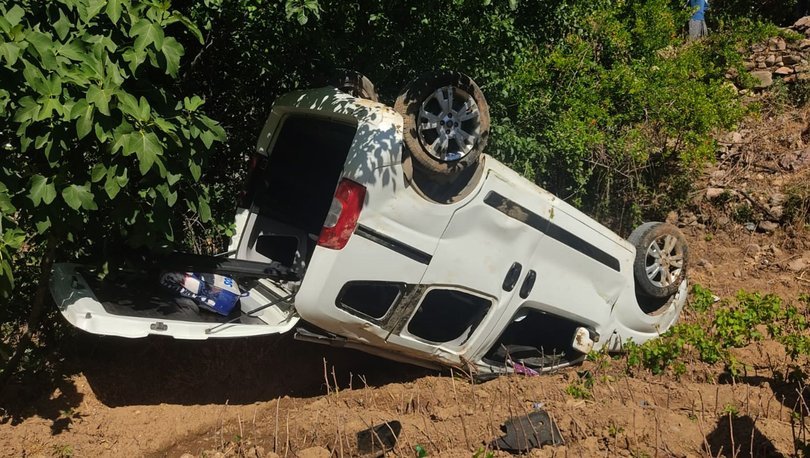 Kınaya giderken kaza geçirdiler: Çok sayıda yaralı var