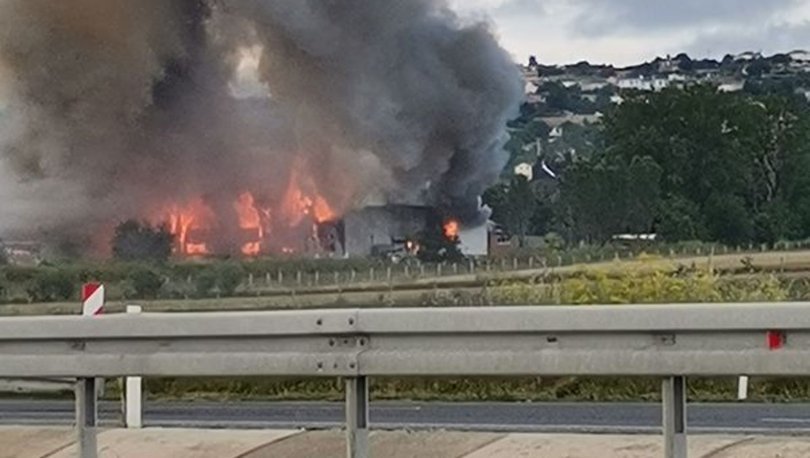 Büyük fabrika yangını