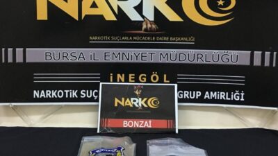 Bursa’da 4 şahsın üzerinde 420 gram uyuşturucu ele geçirdi
