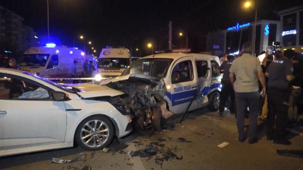 Bursa’da alkollü sürücü dehşeti: 2’si polis 4 yaralı