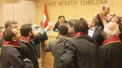 Etek boyu ölçen hakimin cezası belli oldu