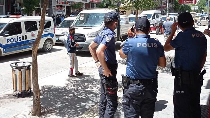 Elazığ’da eski meclis üyesi bıçakla öldürüldü