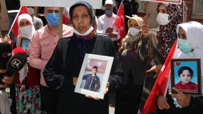 Diyarbakır annelerinin oturma eylemine bir aile daha katıldı