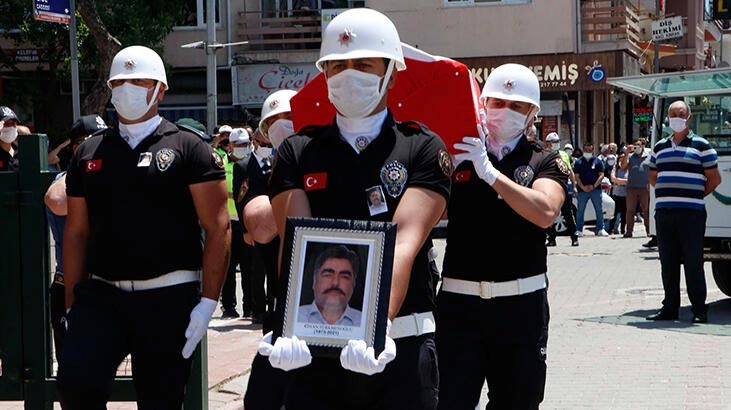 Trafik kazasında şehit olan polis memuru için tören