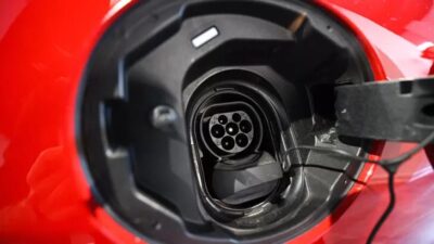 Avrupa’dan elektrikli motorlarla ilgili önemli karar! 45 gün ertelendi