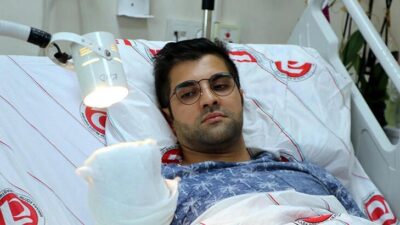 Hastası tarafından bıçaklanan doktor: 1 santim ile felç olmaktan kurtuldum
