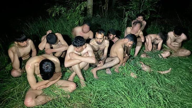 Çırılçıplak soyup Türkiye’ye gönderdiler