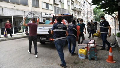 Osmangazi’de kaldırımlar işgalden kurtarıldı