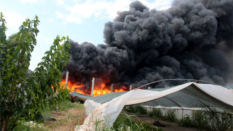 Geri dönüşüm fabrikasında yangın Geri dönüşüm fabrikasında yangın