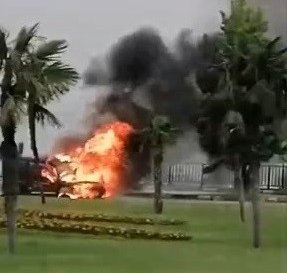 Bursa’da araç bir anda alev aldı!