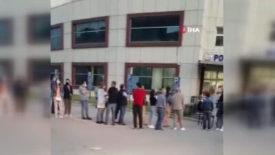 Bursa’nın iki ilçesinde aşı kuyruğu