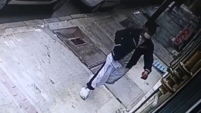 Bursa’da bebek arabasını saniyeler içinde böyle çaldı