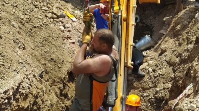 Bursa’da göçükte can pazarı…Bir saat sonra kurtarıldı