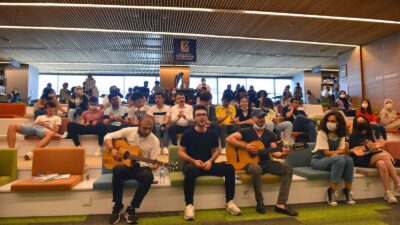 Bursa’da YKS’ye girecek öğrencilere kütüphanede sürpriz