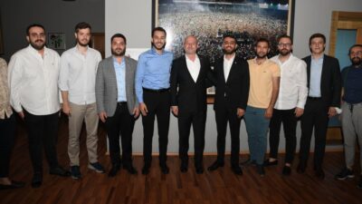 Bursaspor’a iş adamlarından ziyaret…
