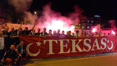 Bursaspor taraftarı, A Milli Takımı desteklemek için Azerbaycan’a gitti