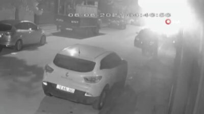Bursa’da çaldıkları motosikleti düz kontakla çalıştıramayınca kaçtılar