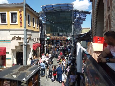 Bursa’da çarşı zamanı!