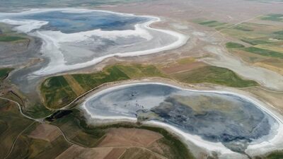 Düden Gölü ile Küçük Göl kurudu