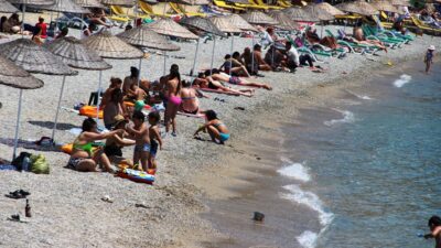 Bodrum’da sahiller doldu taştı