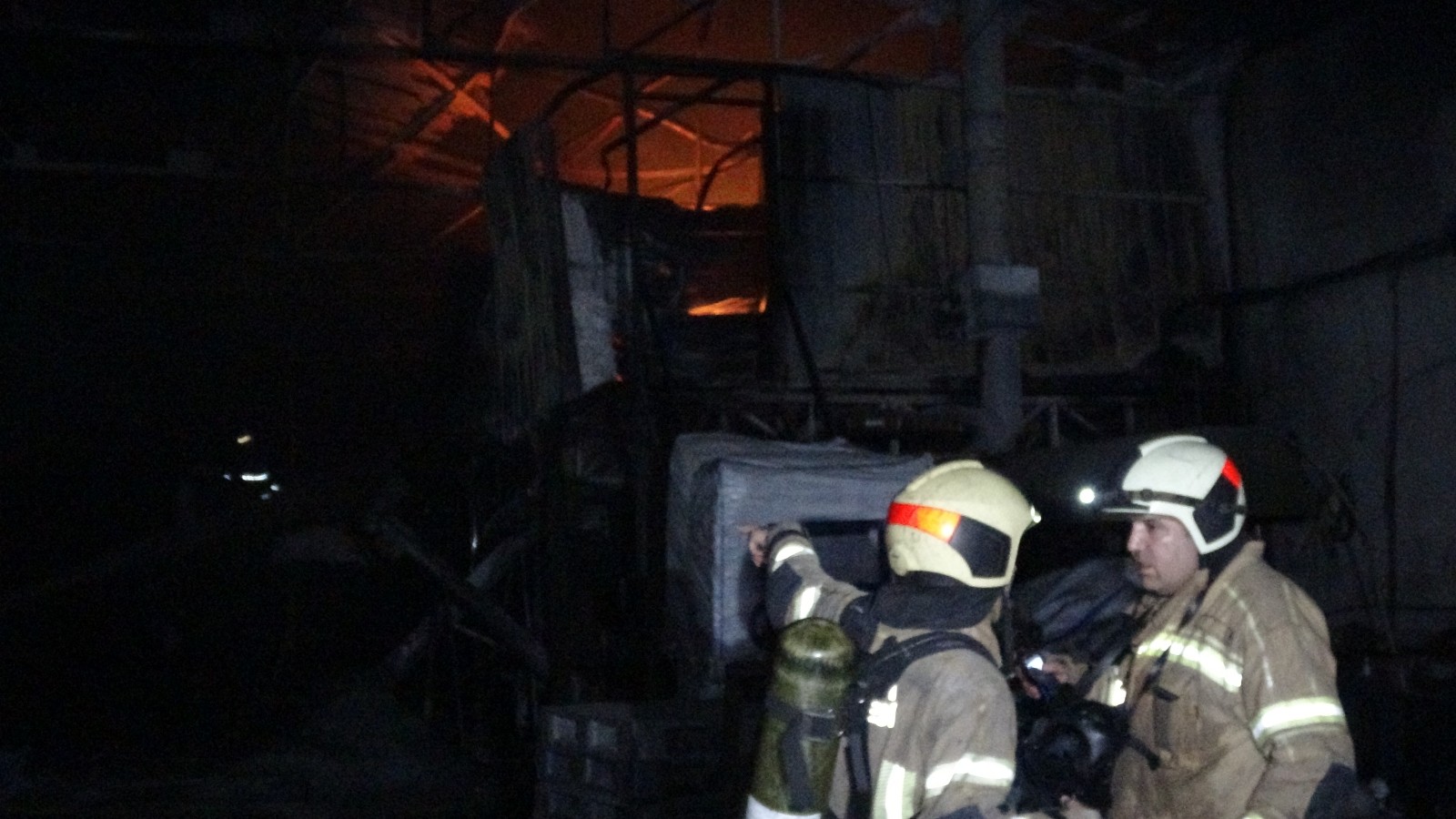 Bursa’da fabrika yangını!