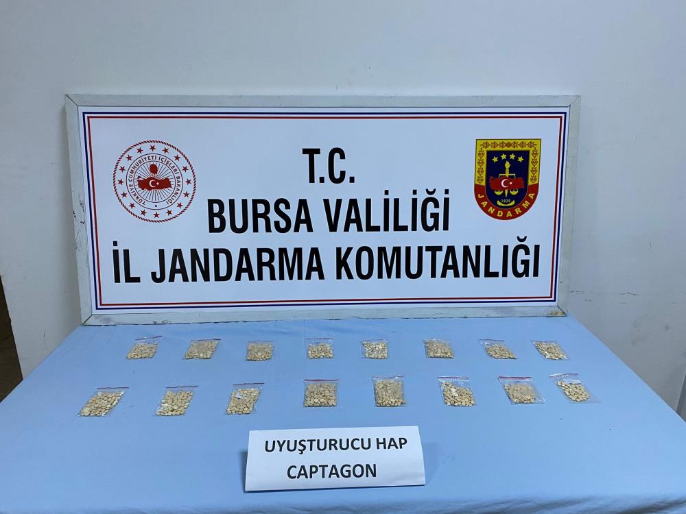 Bursa’da yakalandı! Poşetlerden 857 adet çıktı…