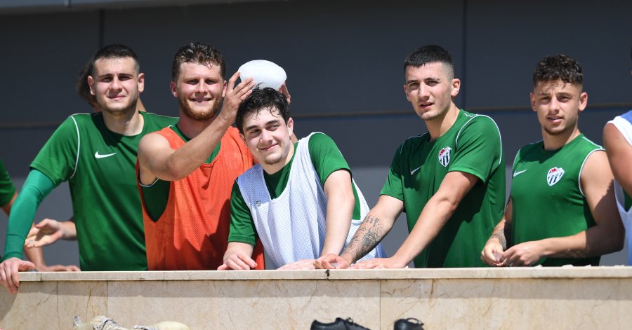 Bursaspor’da yüzler gülüyor… Bursaspor’da yüzler gülüyor…