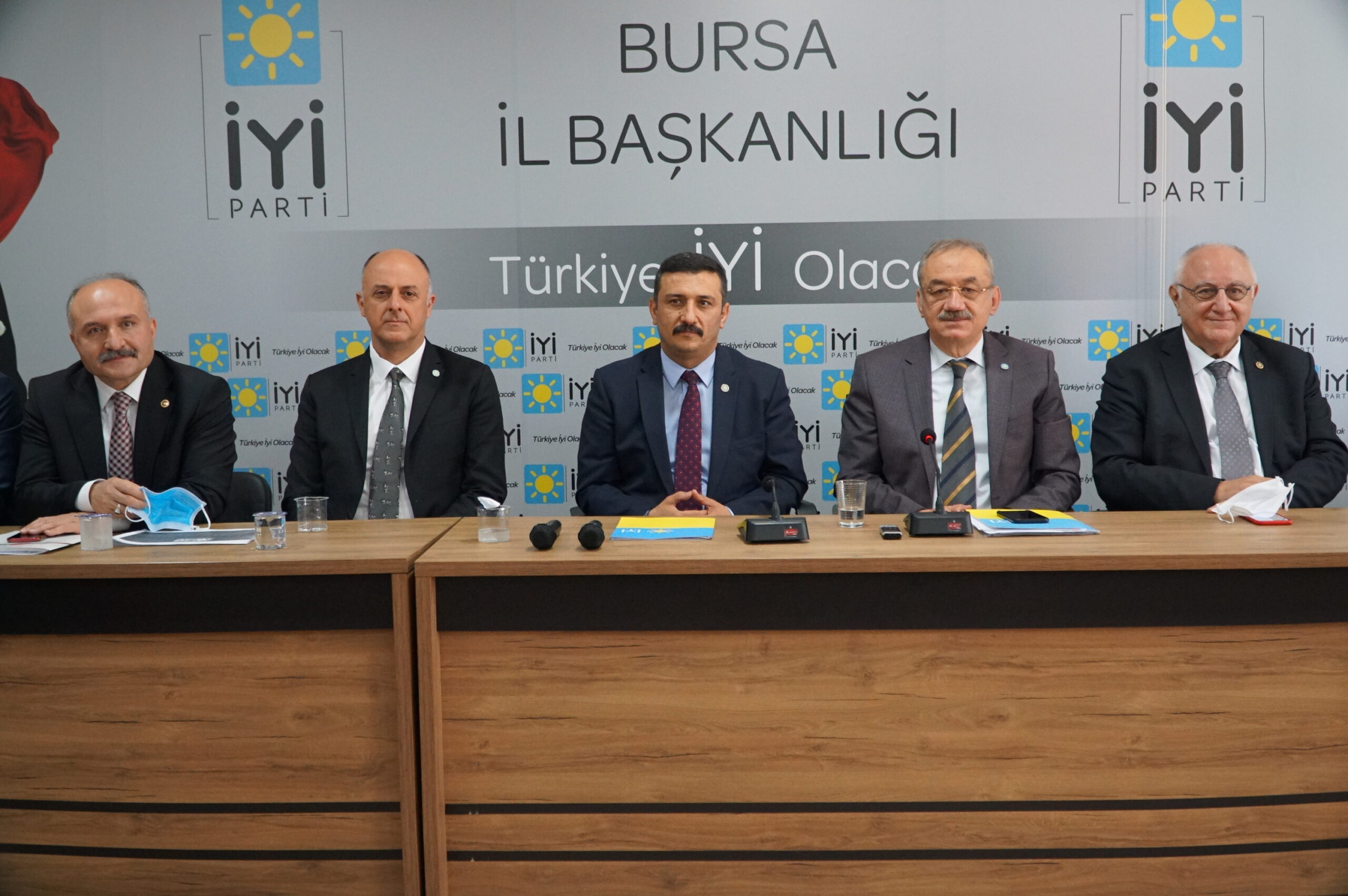 Bursa 20 yıldır sahipsiz ve vizyonsuz!