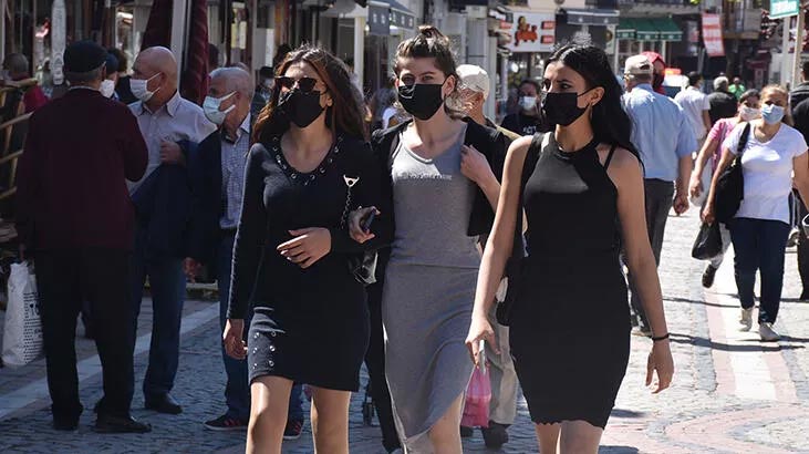 Bilim Kurulu üyesi İlhan: Güz başı daha normale dönüş mümkün