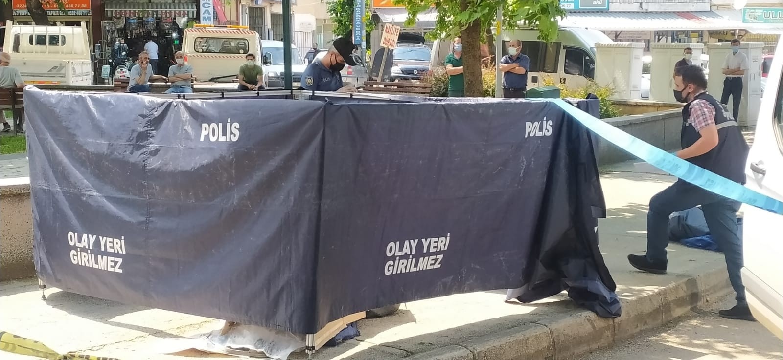 Yer: Bursa… Kaldırımda ölü bulundu Yer: Bursa… Kaldırımda ölü bulundu