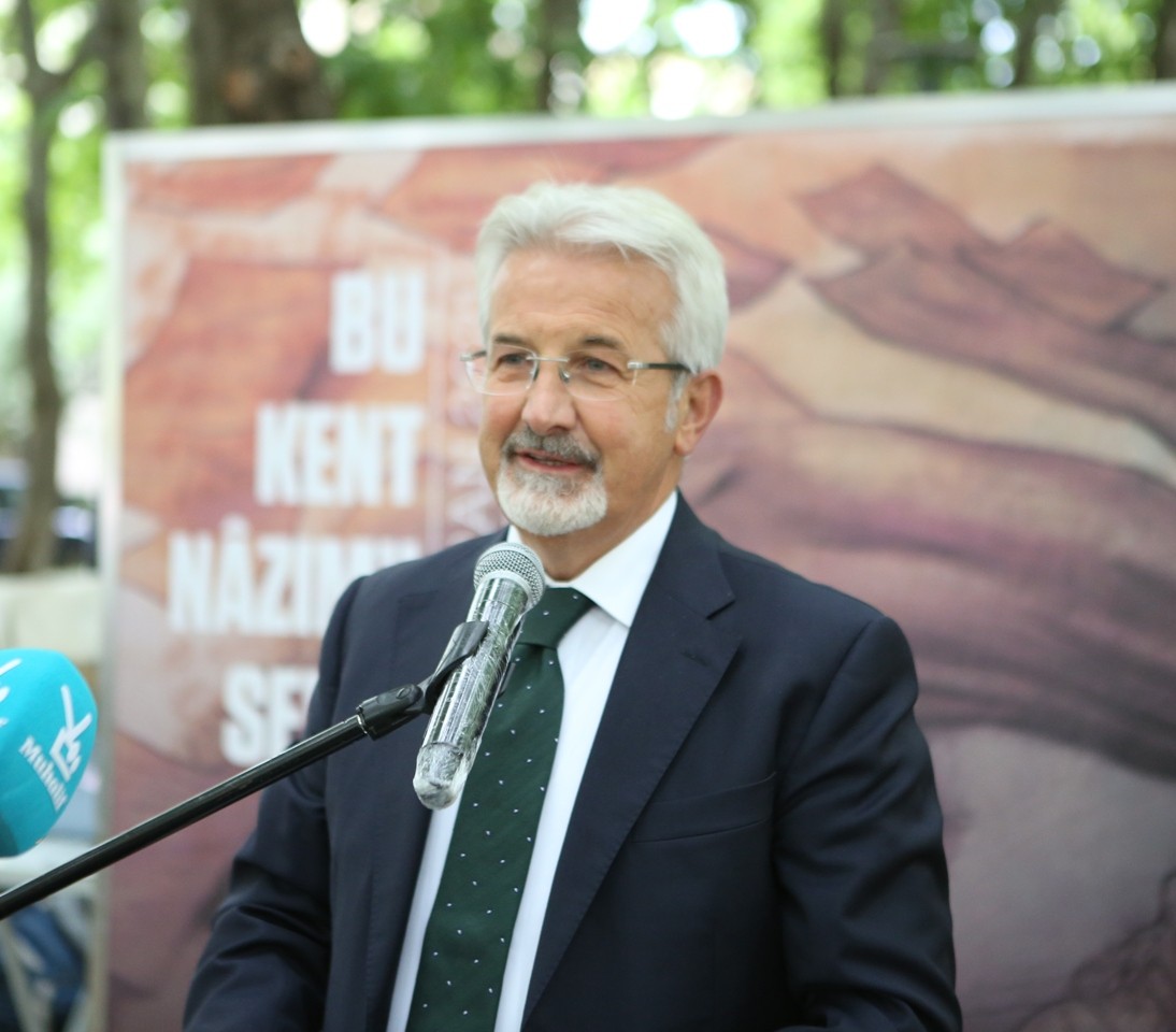 Nazım Hikmet ölümünün 58. yılında Nilüfer’de anıldı Nazım Hikmet ölümünün 58. yılında Nilüfer’de anıldı