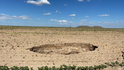 Aynı mahallede ikinci obruk oluştu