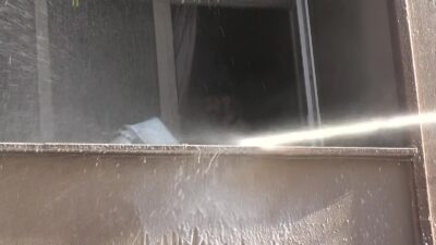 Bursa’da önce evi yaktı, sonra polise satır ve bıçakla direndi