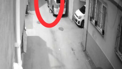 Bursa’da fare deliğinden girdi, minibüsü soydu